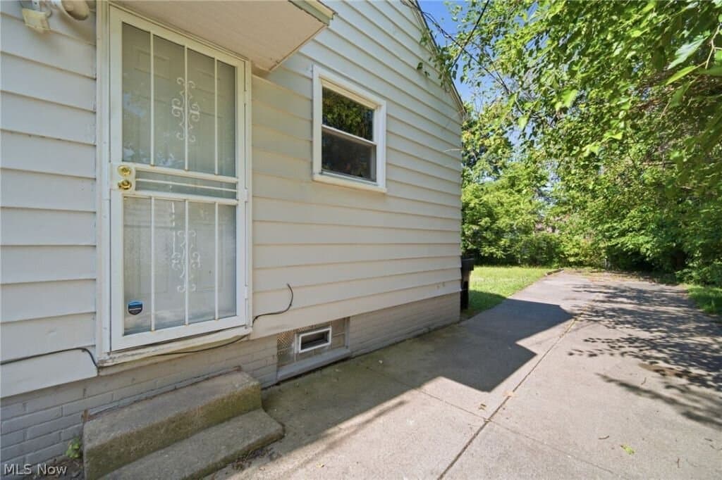 4064 E 155th St, Cleveland, photo 12