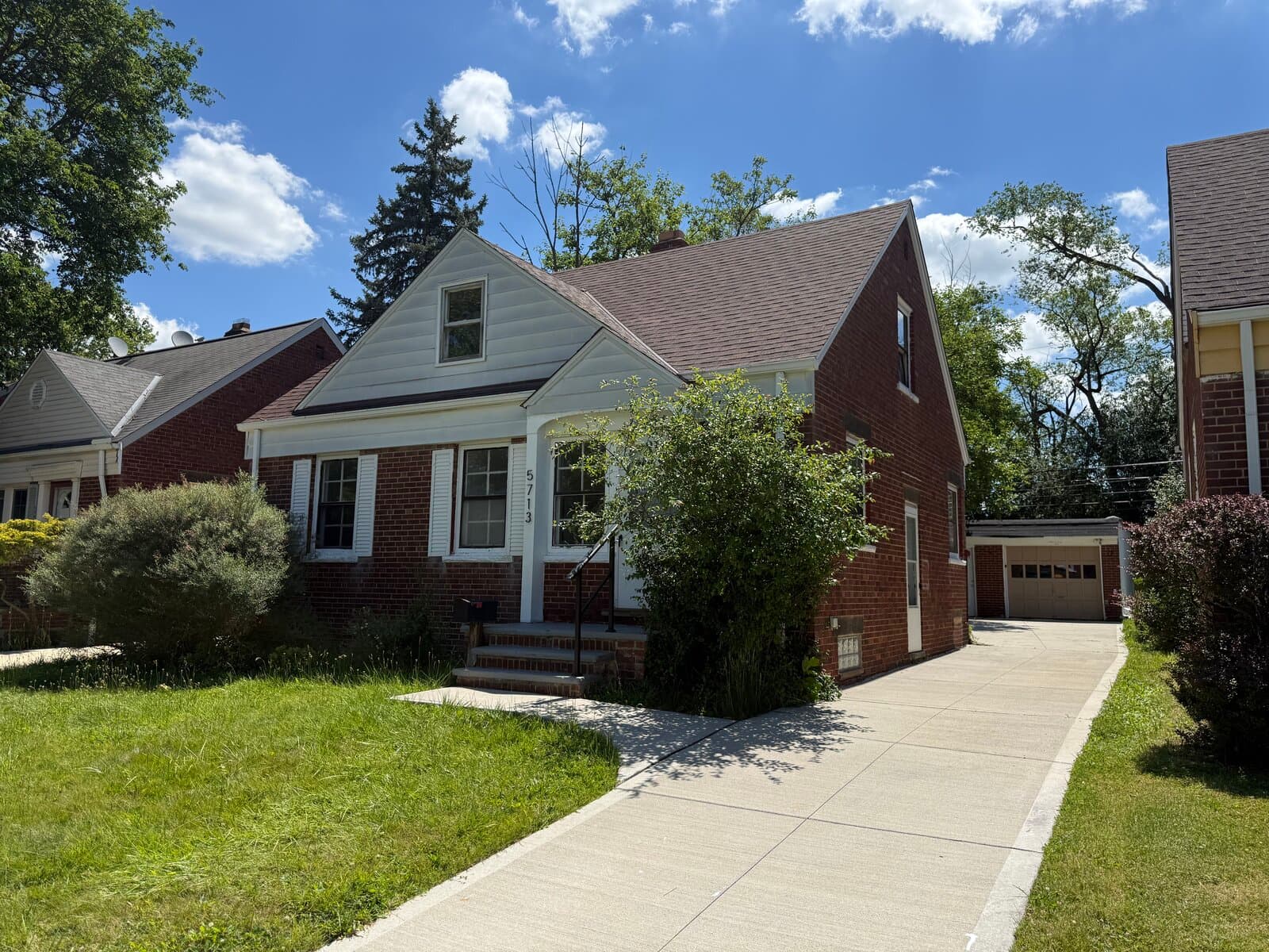 5713 South Blvd, Maple Heights, photo 2